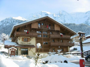 Отель Alpine Lodge 8, Ле Контамин-Монжуа